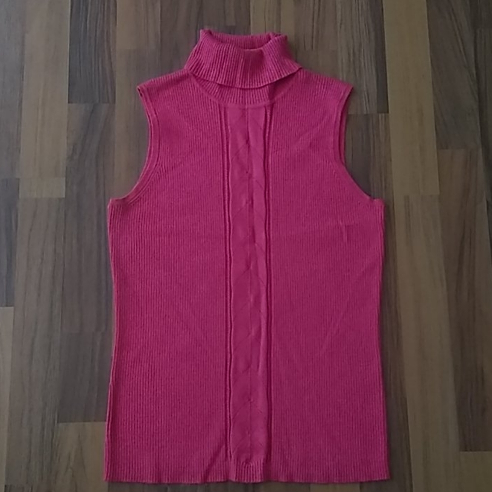 R.Q.T Sleeve less Sweater Vest